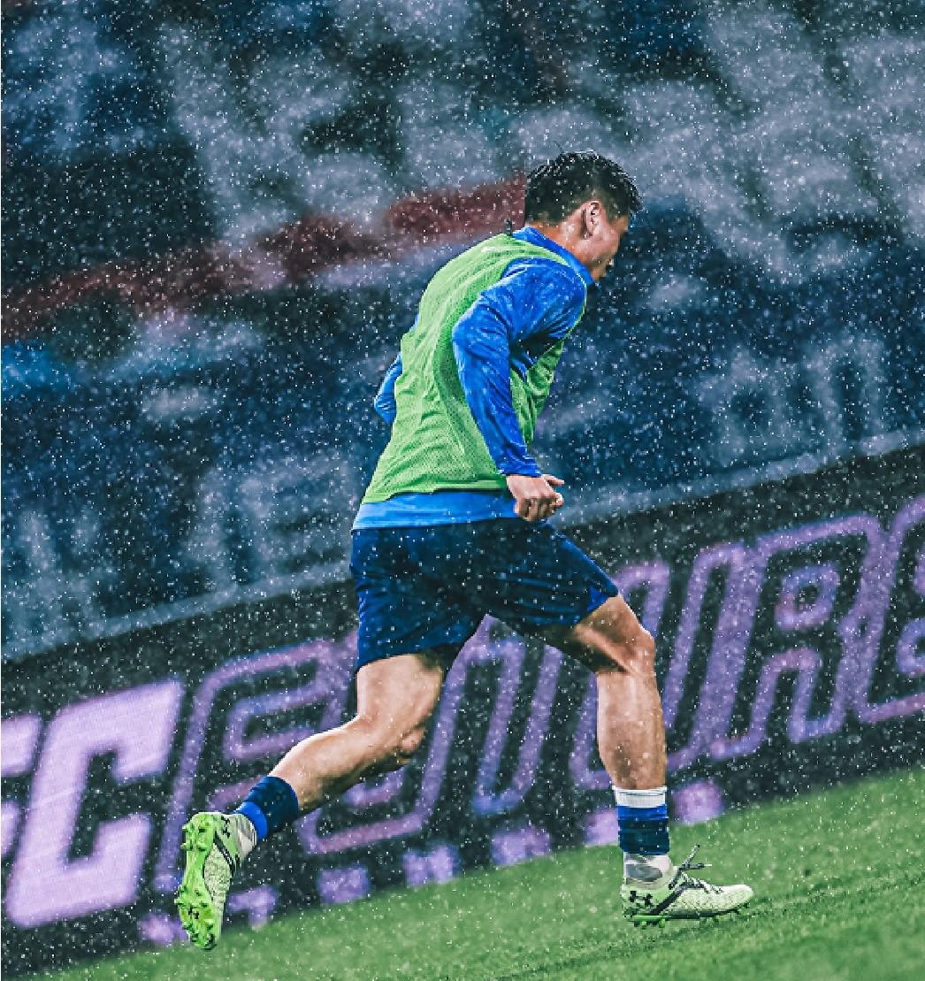 伤愈复出！球员回归赛场，全力以赴的简单介绍